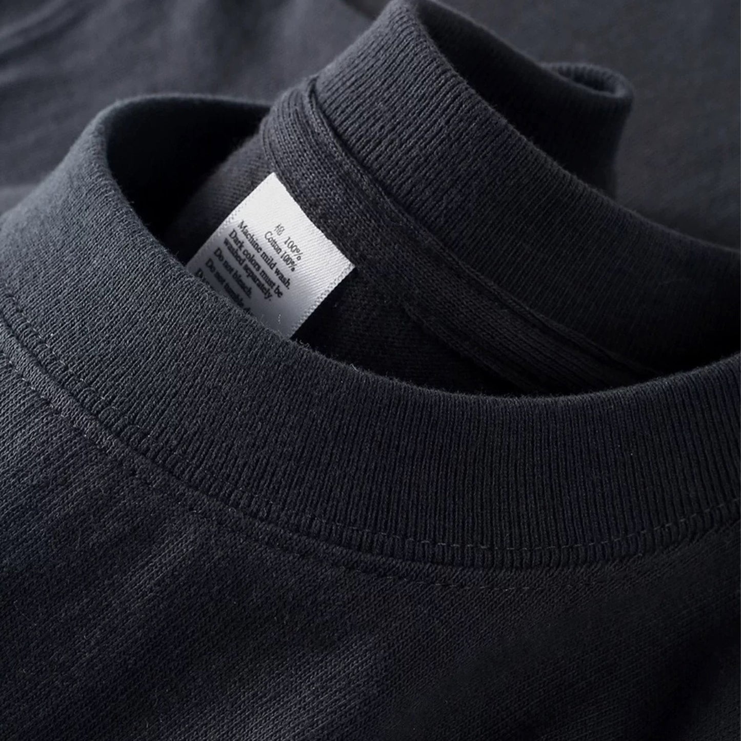 Creative Apple Graphic T-Shirt (Black & White) – Quirky Casual Short Sleeve Tee